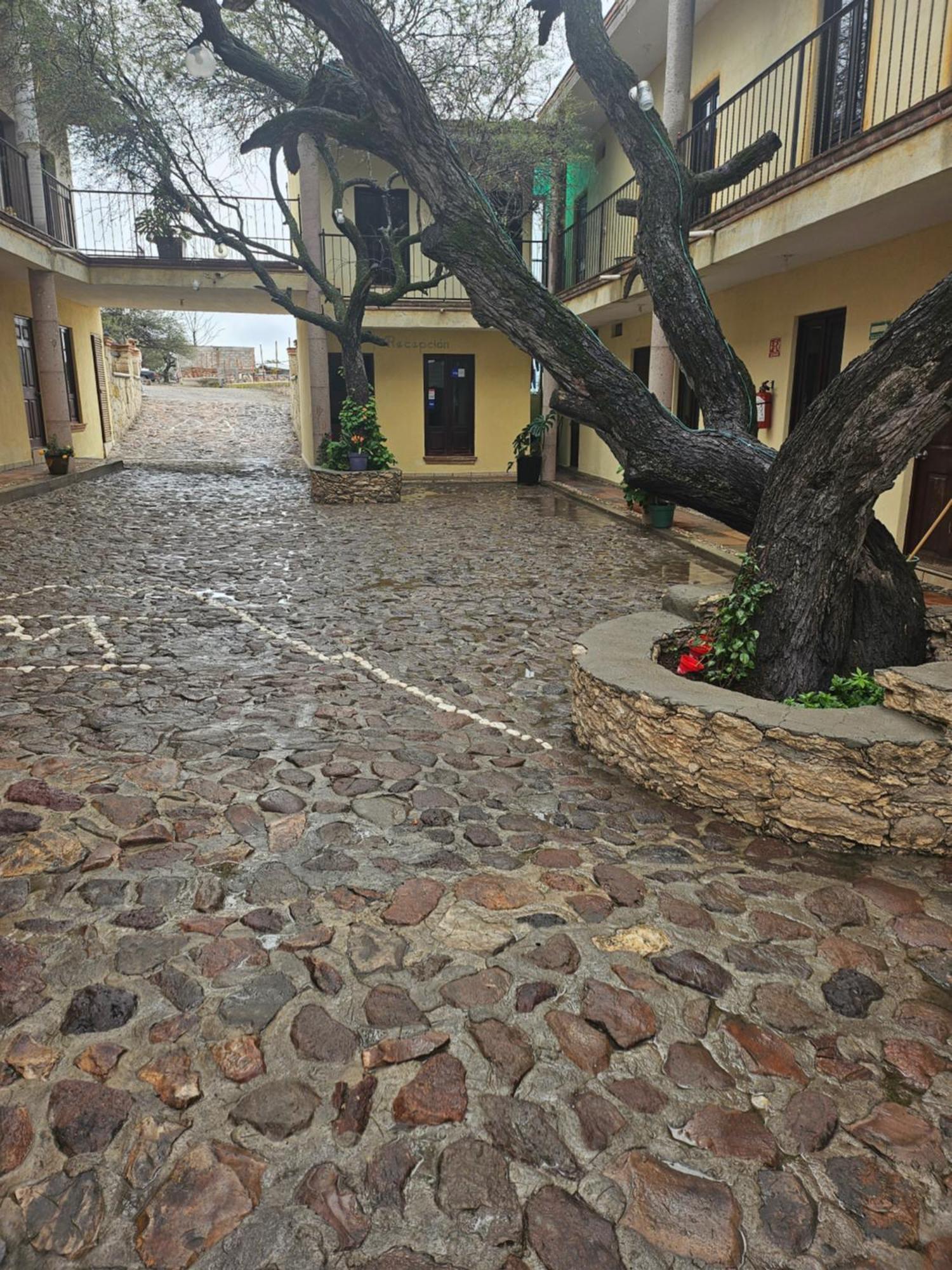 Hotel Villa Aurora Bernal Exterior foto